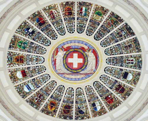 Kuppel im Bundeshaus Bern (Bildprogramm von Hans Wilhelm Auer)